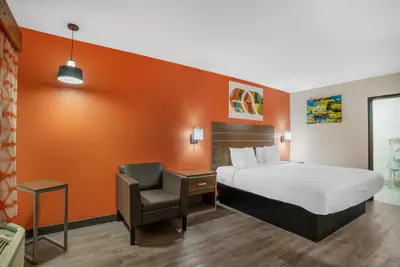 Photo 5 - Best Western Statesville Inn