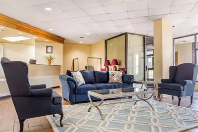 Photo 3 - Ramada by Wyndham Santee I-95