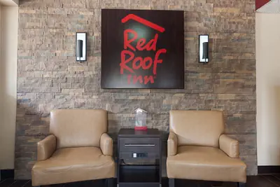 Photo 3 - Red Roof Inn Springfield, IL