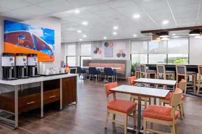 Photo 3 - Hampton Inn Auburn