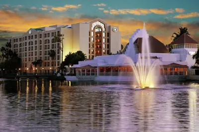 Photo 2 - Hilton Boca Raton Suites