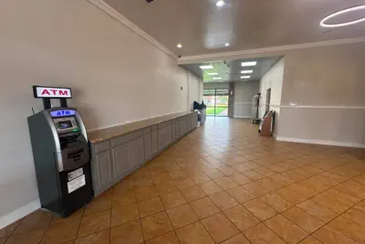 Photo 5 - Express Inn & Suites Greensville TX