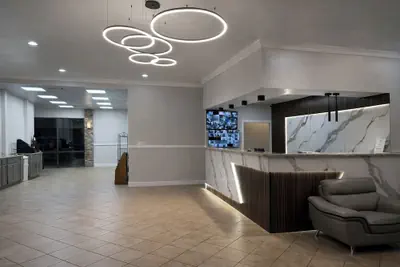 Photo 5 - Express Inn & Suites