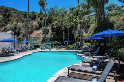 Photo 2 - Sheraton Mission Valley San Diego Hotel