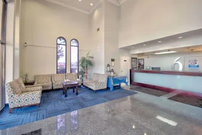 Photo 2 - Studio 6 Suites Lawndale, CA – South Bay