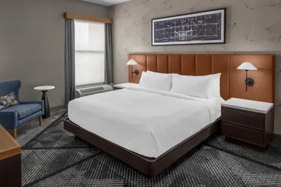 Photo 3 - DoubleTree by Hilton Dayton Fairborn