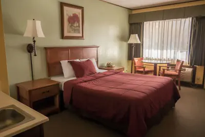 Photo 3 - Western Holiday Lodge Three Rivers