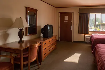 Photo 4 - Western Holiday Lodge Three Rivers