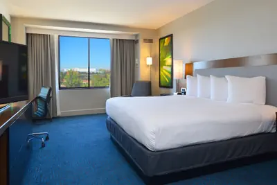 Photo 5 - Doubletree by Hilton Newark - Fremont