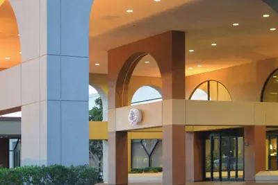 Photo 2 - Doubletree by Hilton Newark - Fremont