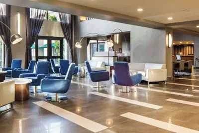 Photo 4 - Doubletree by Hilton Newark - Fremont