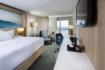 Photo 4 - Crowne Plaza Melbourne - Oceanfront by IHG