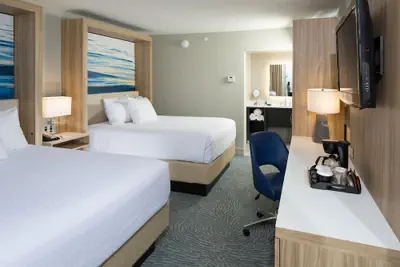 Photo 5 - Crowne Plaza Melbourne - Oceanfront by IHG