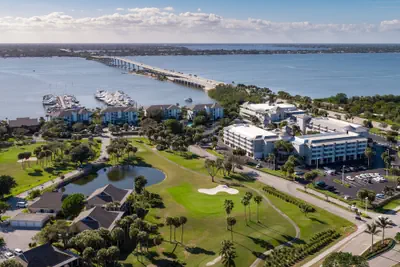 Photo 2 - Marriott Hutchinson Island Resort & Beach Villas, Golf & Marina