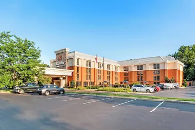 Photo 2 - Comfort Inn & Suites Newark - Wilmington