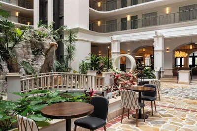 Photo 5 - Embassy Suites by Hilton Fort Lauderdale 17th Street