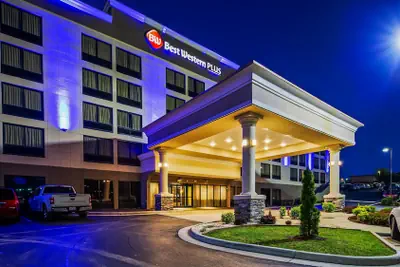 Photo 2 - Best Western Plus Hanes Mall Hotel