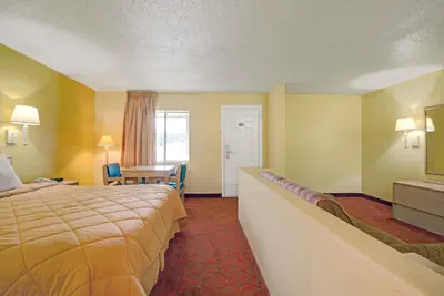 Photo 4 - White Rock Inn