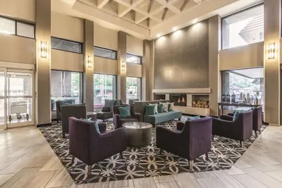 Photo 3 - La Quinta Inn & Suites by Wyndham Glenwood Springs