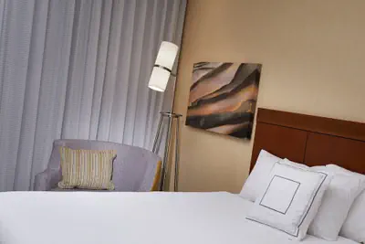 Photo 4 - Courtyard by Marriott Lexington North