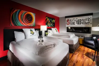 Photo 5 - Staypineapple, Hotel FIVE, Downtown Seattle
