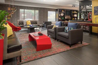 Photo 4 - Staypineapple, Hotel FIVE, Downtown Seattle