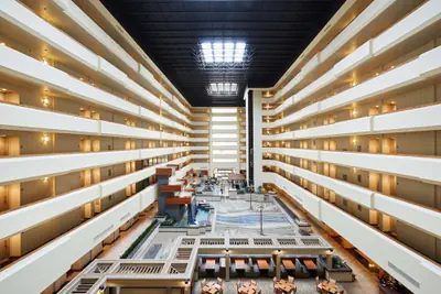 Photo 5 - DoubleTree by Hilton Fresno Convention Center