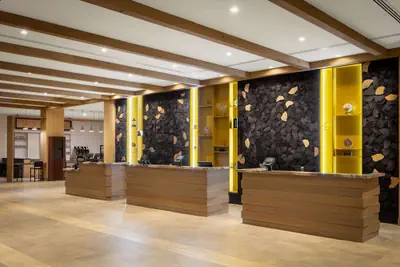 Photo 2 - DoubleTree by Hilton Sacramento