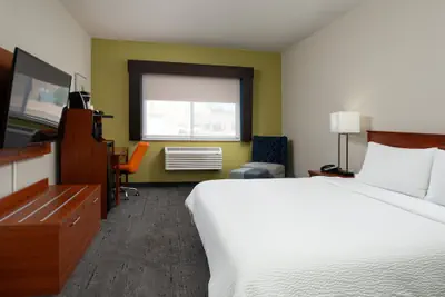 Photo 5 - Holiday Inn Express Farmington - Bloomfield by IHG