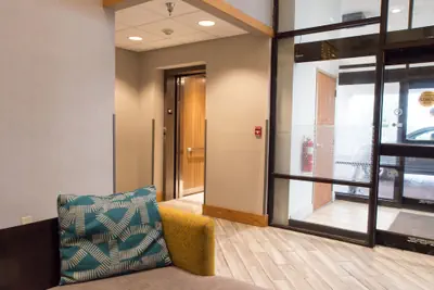 Photo 2 - Greenstay Hotel & Suites