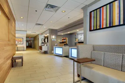 Photo 3 - Holiday Inn Express Poughkeepsie by IHG