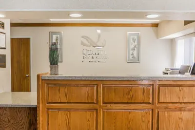 Photo 3 - Quality Inn & Suites Golden - Denver West
