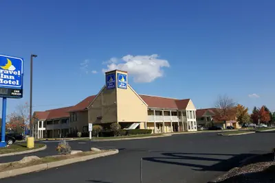 Photo 2 - Travel Inn Motel