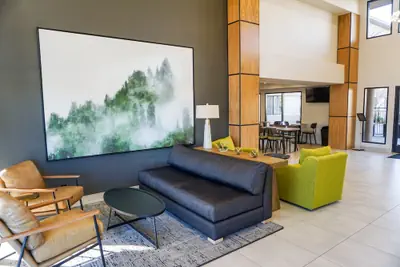 Photo 3 - Oxford Suites Redding
