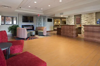 Photo 3 - Best Western Plus Willmar