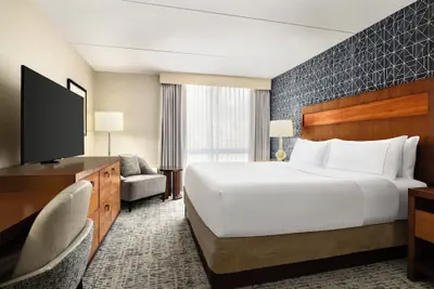Photo 4 - DoubleTree by Hilton Pittsburgh - Green Tree
