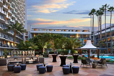 Photo 3 - Los Angeles Airport Marriott