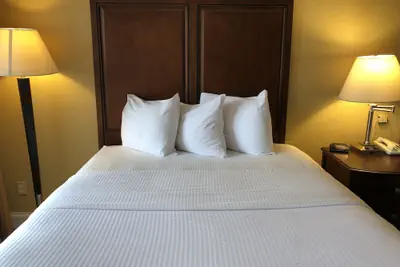 Photo 4 - Days Inn by Wyndham Fort Walton Beach