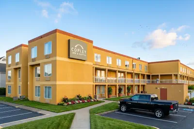 Photo 2 - Copley Inn & Suites By OYO Akron OH