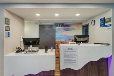 Photo 4 - Best Western Fishkill Inn & Suites