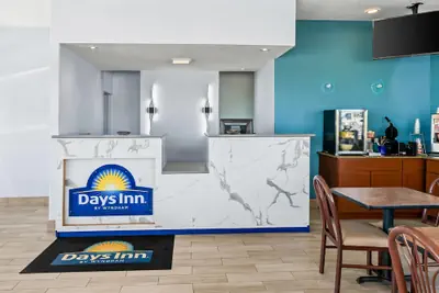 Photo 3 - Days Inn by Wyndham Salina South