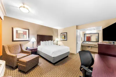 Photo 5 - Best Western Markita Inn