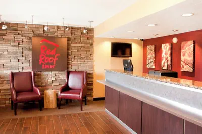 Photo 5 - Red Roof Inn Aberdeen