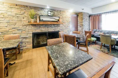 Photo 4 - Hampton Inn Caryville-I-75/Cove Lake-State Park