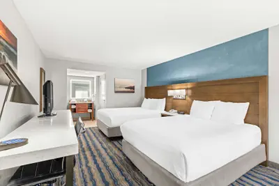 Photo 2 - Best Western Chula Vista/Otay Valley Hotel