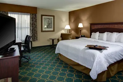 Photo 5 - Wingate by Wyndham Baltimore BWI Airport