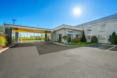 Photo 2 - Spark by Hilton Cleveland Beachwood