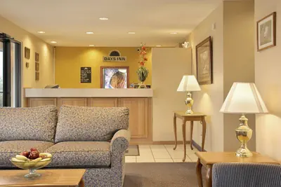 Photo 3 - Days Inn by Wyndham Plainfield