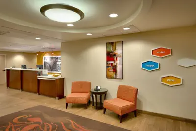Photo 3 - Hampton Inn Salt Lake City/Sandy
