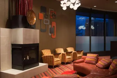 Photo 4 - Radisson Hotel Duluth - Harborview